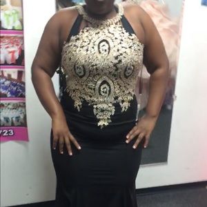 My prom date canceled last minute